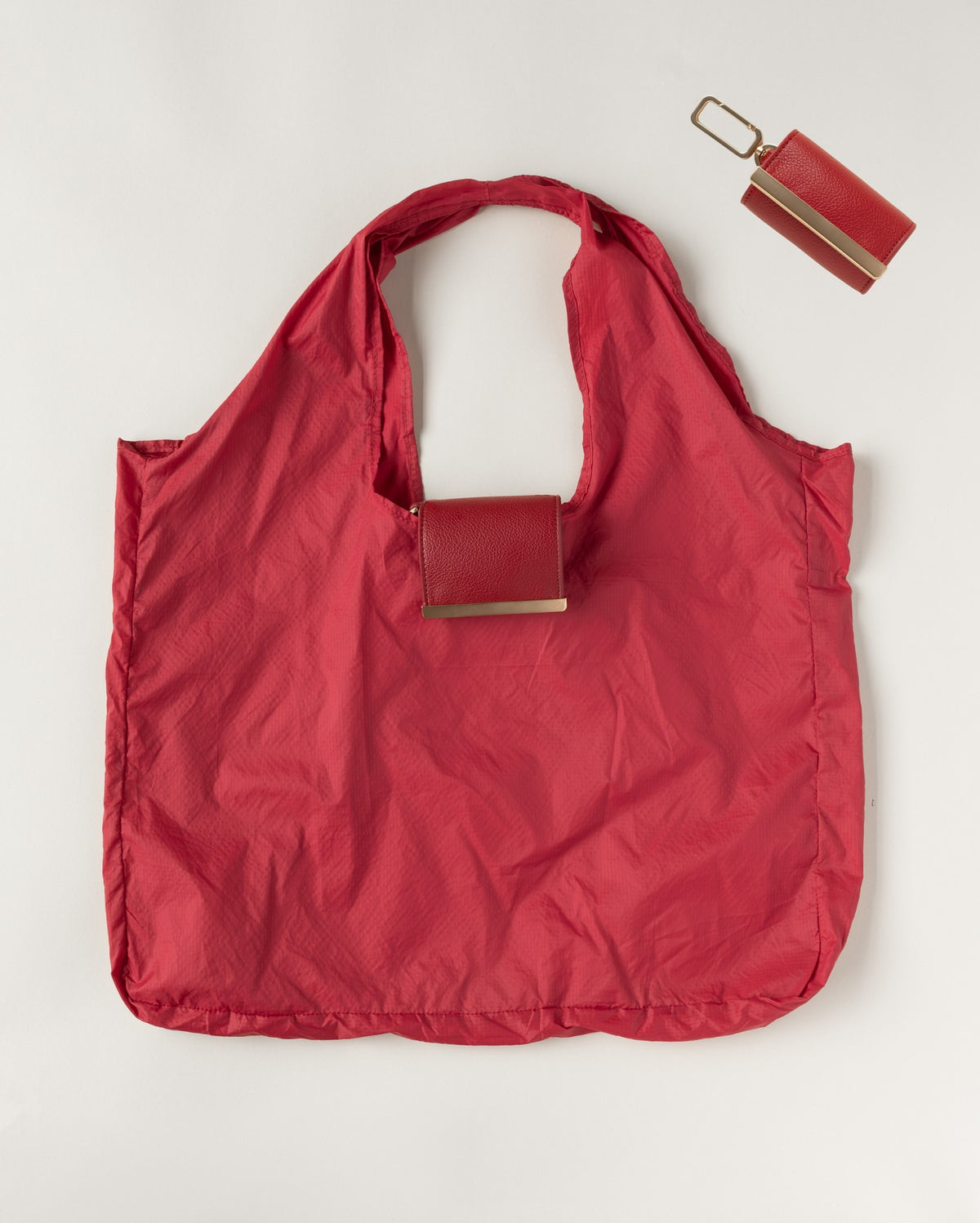 Pochelle keychain tote in Cherry