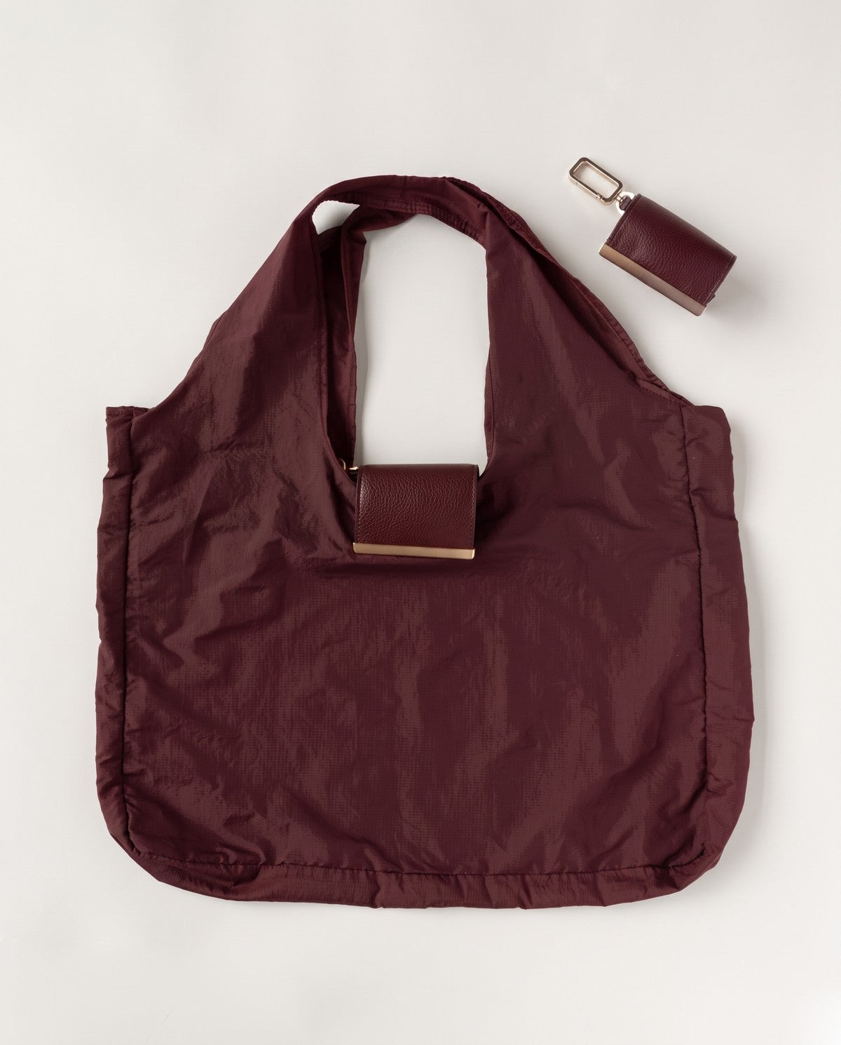 Pochelle keychain tote in Merlot