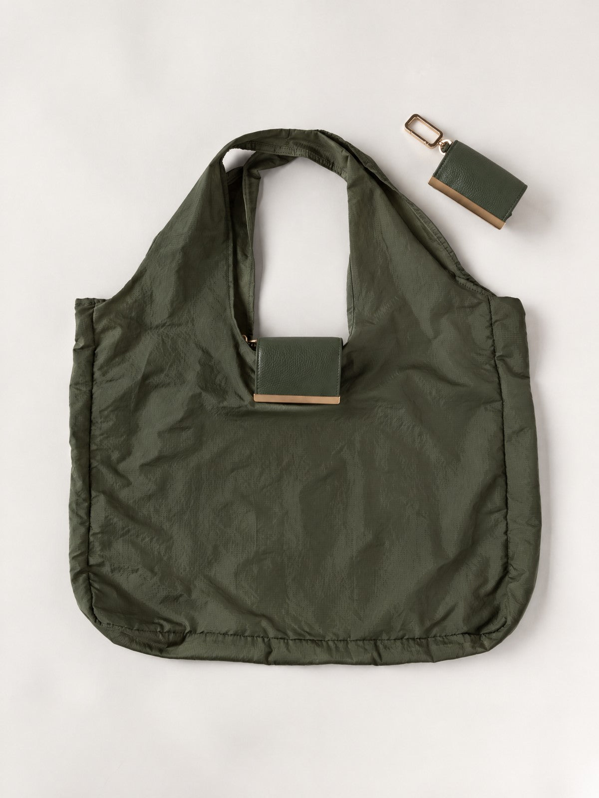 Pochelle keychain tote in Olive